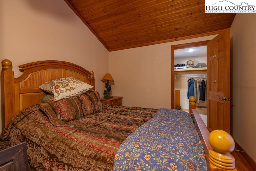 949-951 Watauga River Road Sugar Grove, NC 28679 - Photo 29 of 50