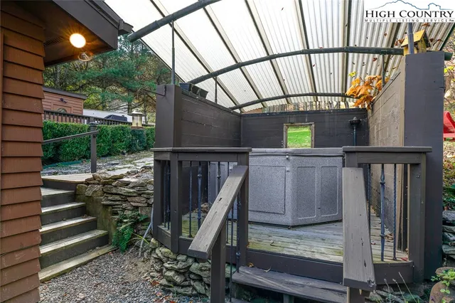 $890,000 | 949-951 Watauga River Road, Sugar Grove, NC 28679