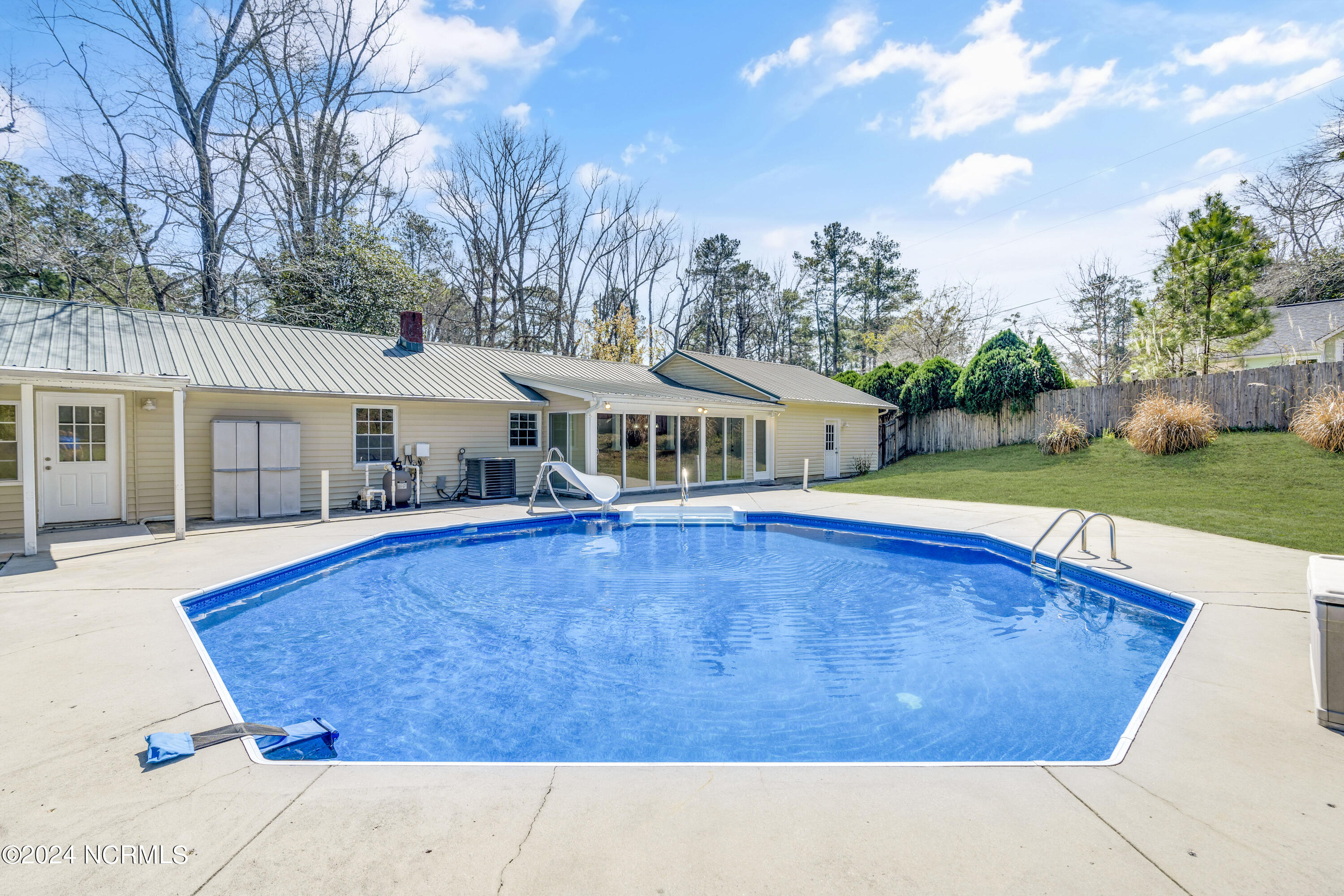 609 Roberdel Road Rockingham, NC 28379 - Photo 37 of 39 DSC07693