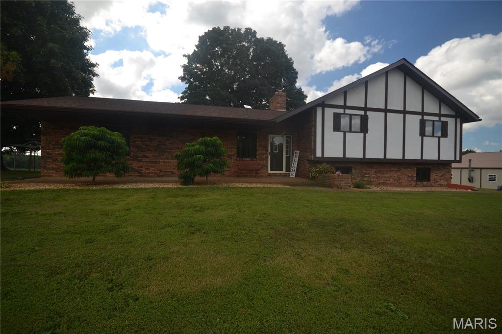 2606 Imbs Station Road Millstadt, IL 62260 - Photo 1 of 59