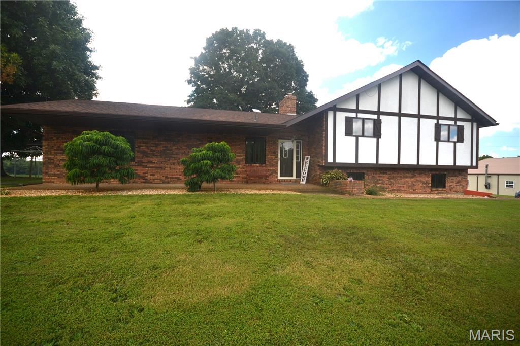 2606 Imbs Station Road Millstadt, IL 62260 - Photo 1 of 63