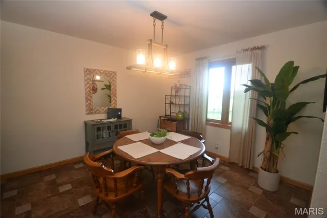 $499,000 | 2606 Imbs Station Road, Millstadt, IL 62260