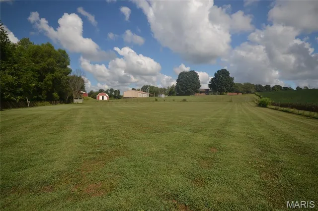 $499,000 | 2606 Imbs Station Road, Millstadt, IL 62260