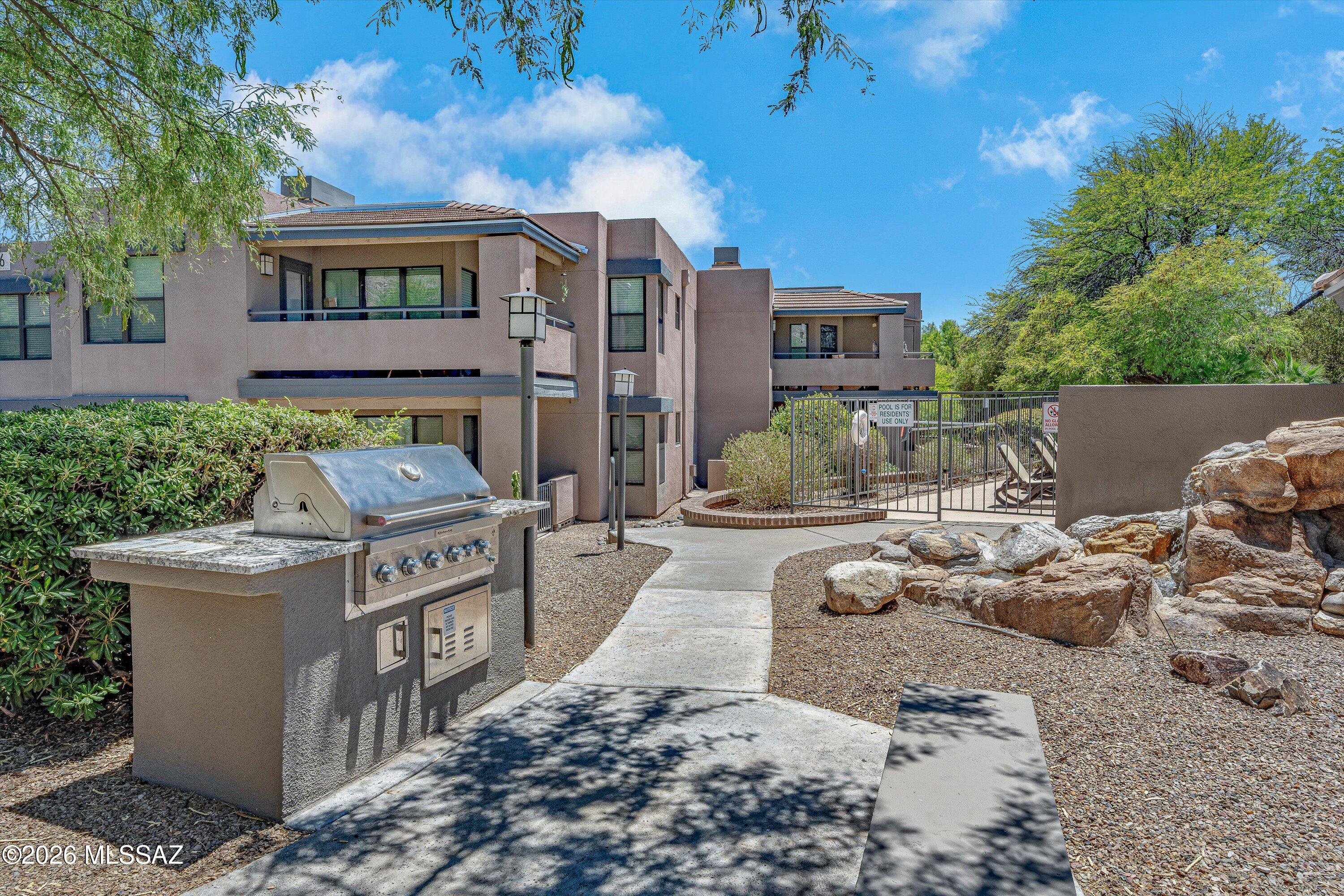 5855 North Kolb Road, Unit 4106 Tucson, AZ 85750 - Photo 29 of 30 Steps to the BBQ