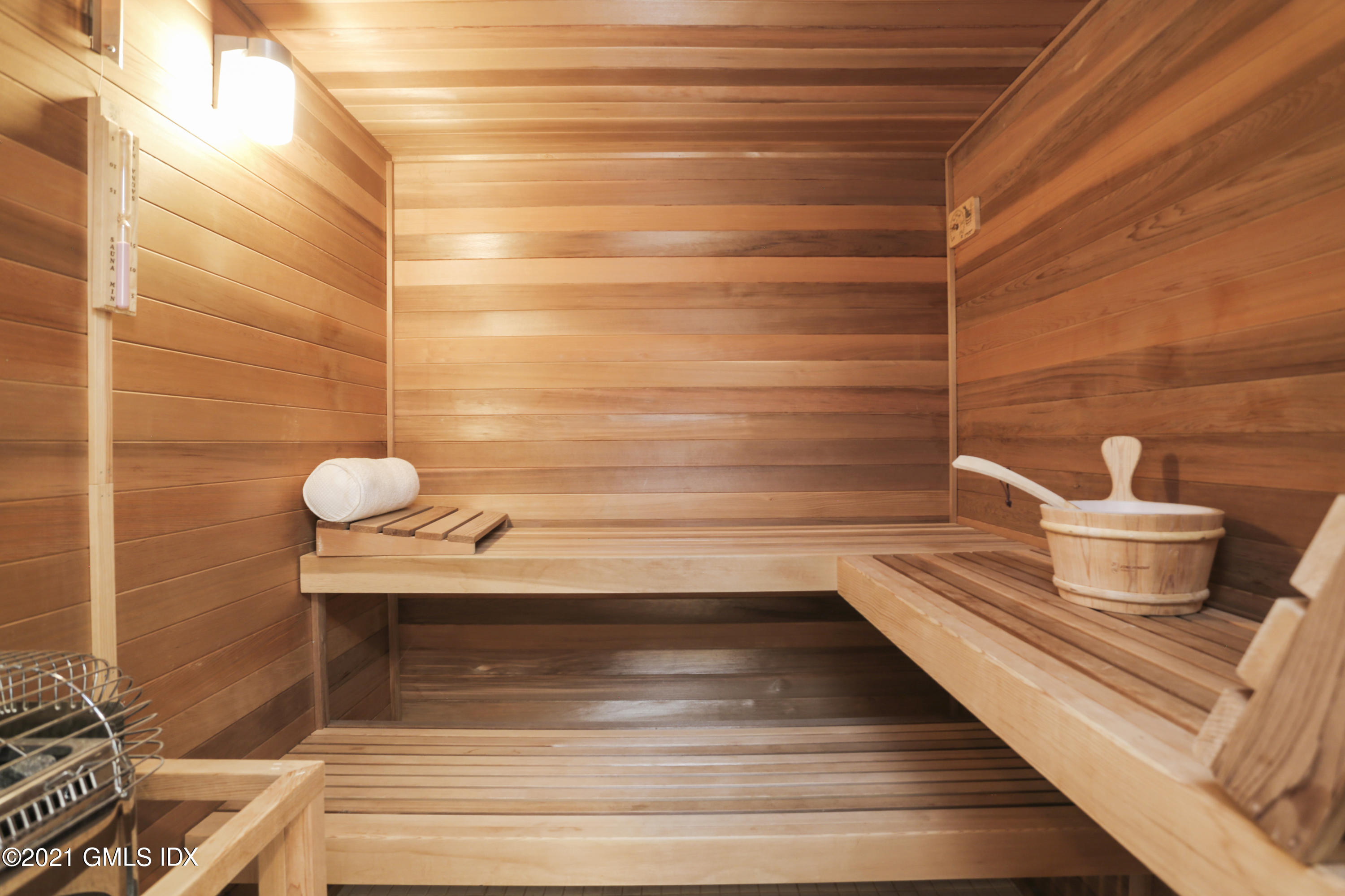 3 Old Wagon Road Old Greenwich, CT 06870 - Photo 24 of 31 a view of entryway