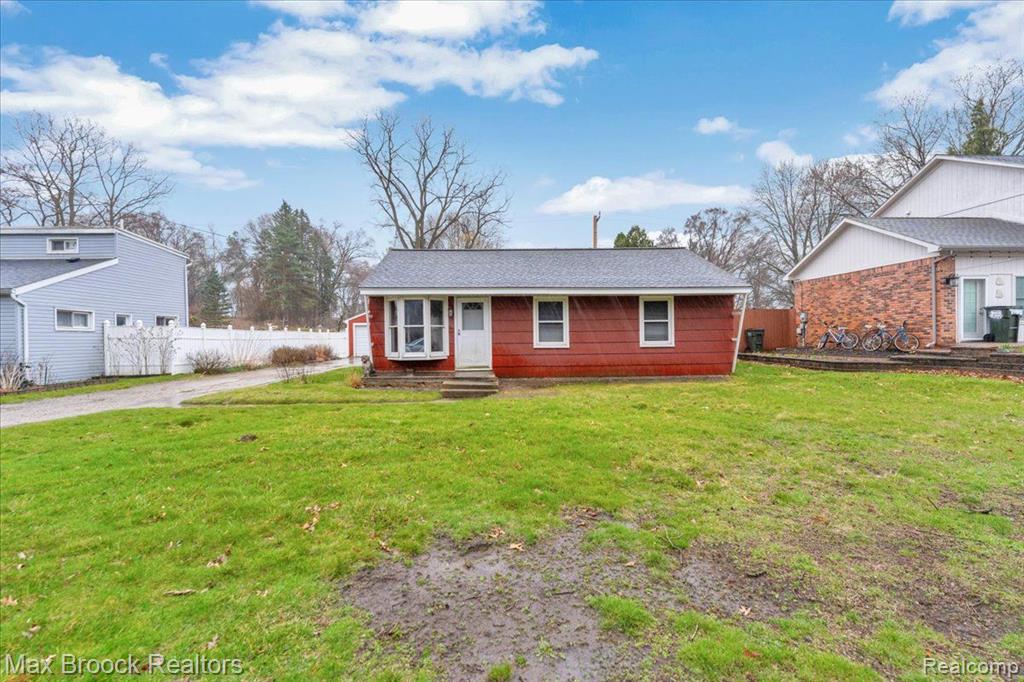 280 East Tienken Road Rochester Hills, MI 48306 - Photo 1 of 28