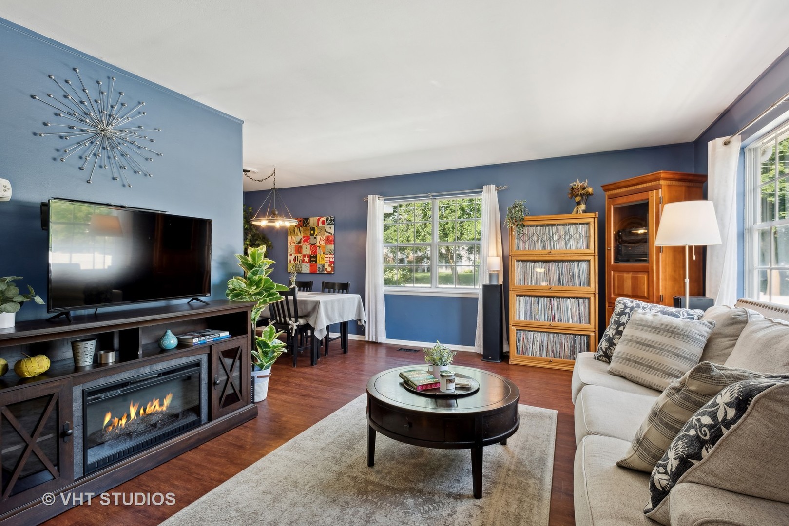 1651 Timber Trail Wheaton, IL 60189 - Photo 4 of 26 a living room with furniture and a flat screen tv