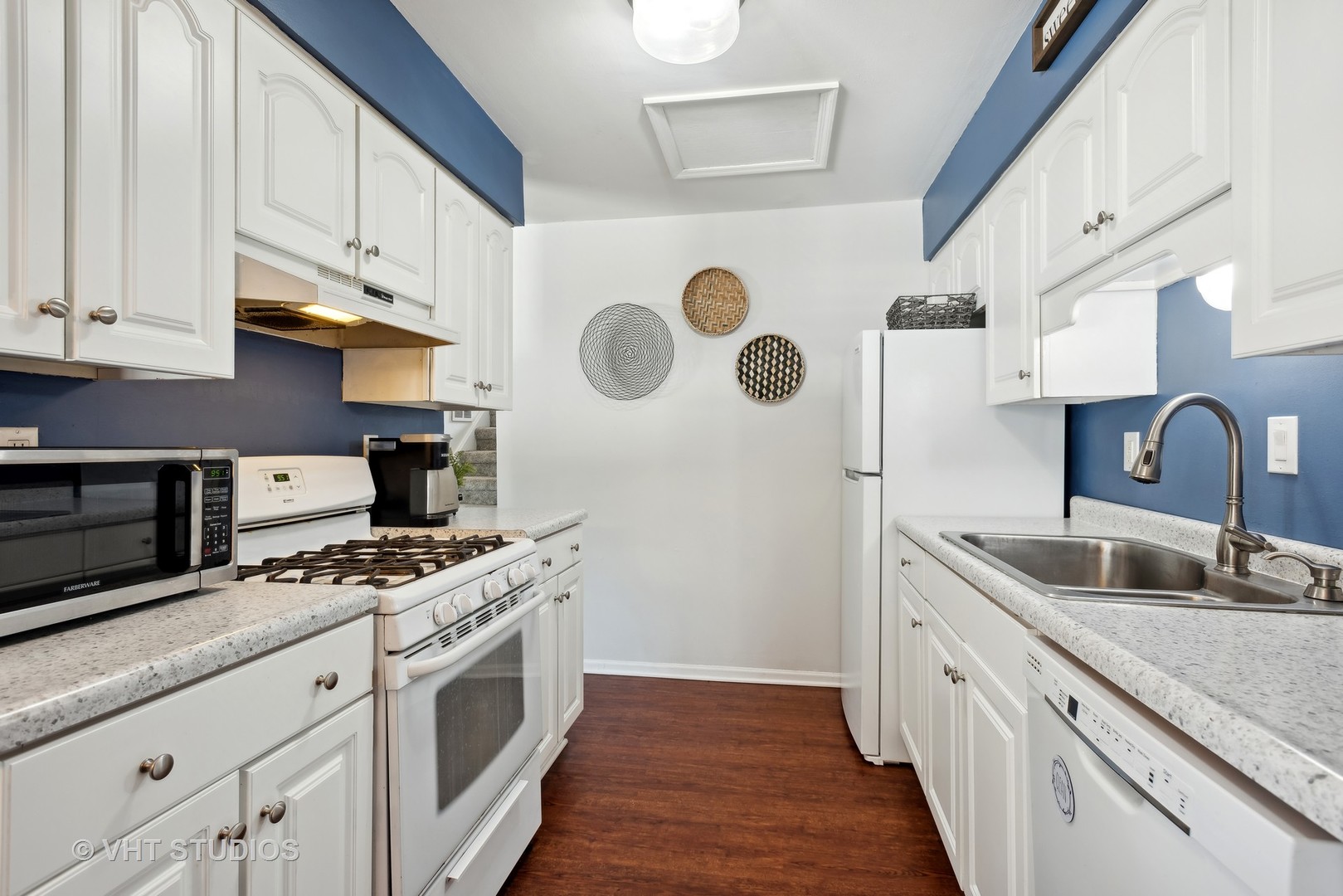 1651 Timber Trail Wheaton, IL 60189 - Photo 8 of 26 a kitchen with stainless steel appliances granite countertop a sink and a stove