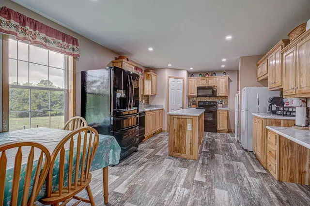 $559,900 | 5424 Pleasant Ridge Road, Rising Sun, IN 47040