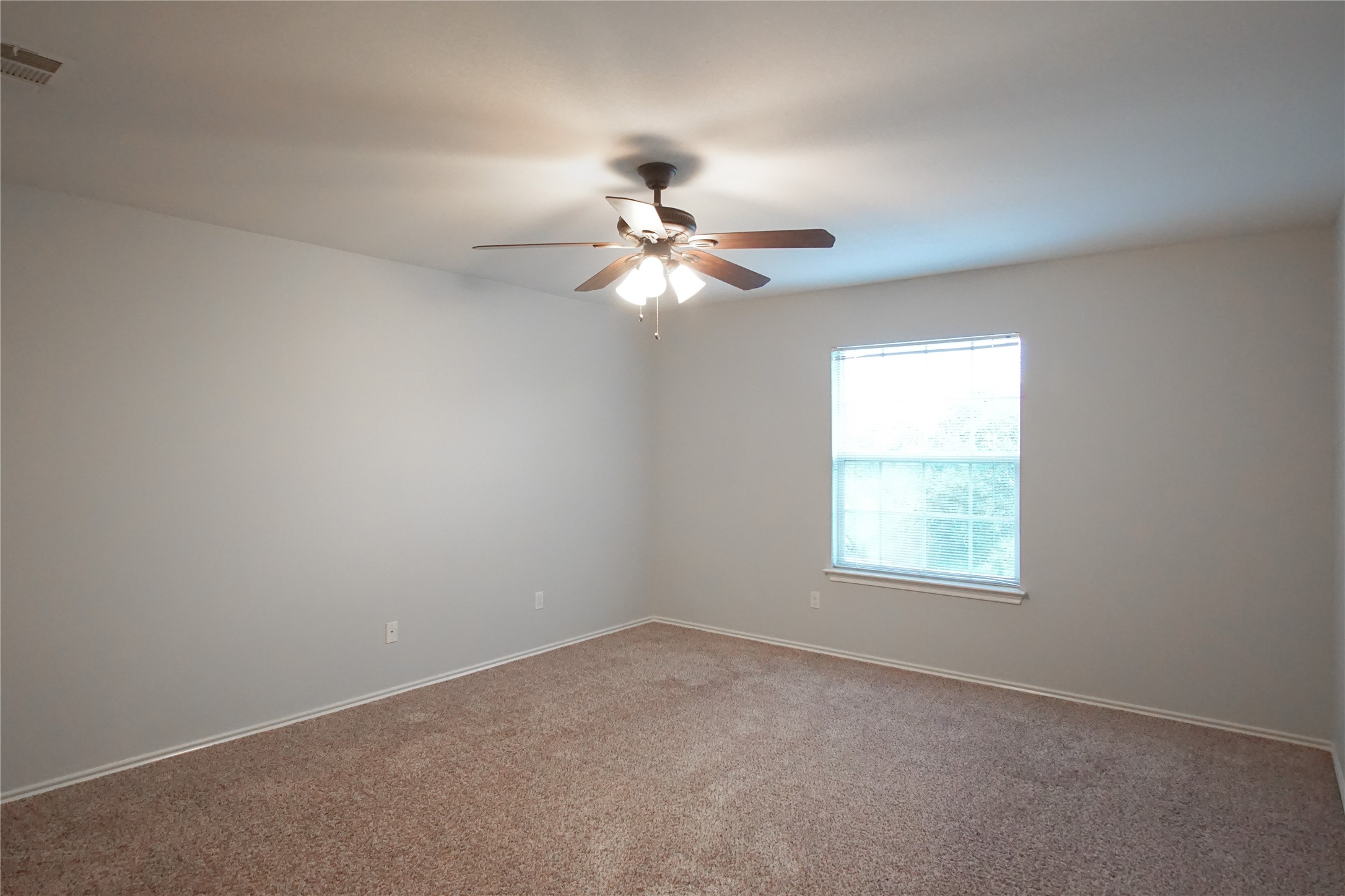 210 King Ridge Drive Buda, TX 78610 - Photo 14 of 29