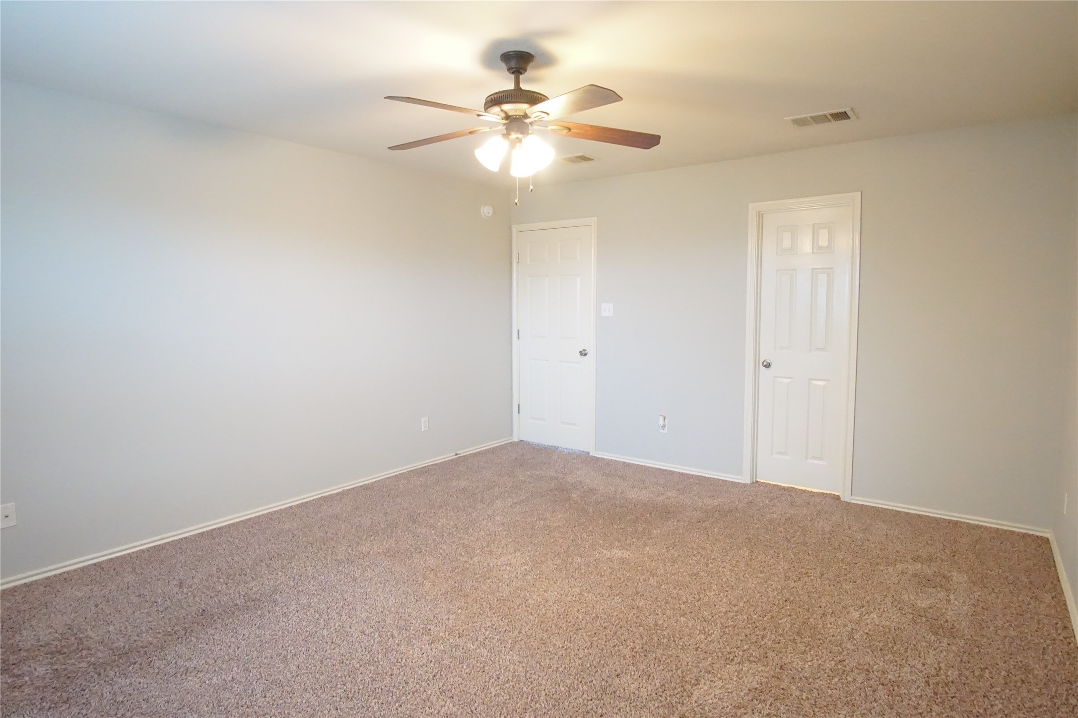 210 King Ridge Drive Buda, TX 78610 - Photo 16 of 29