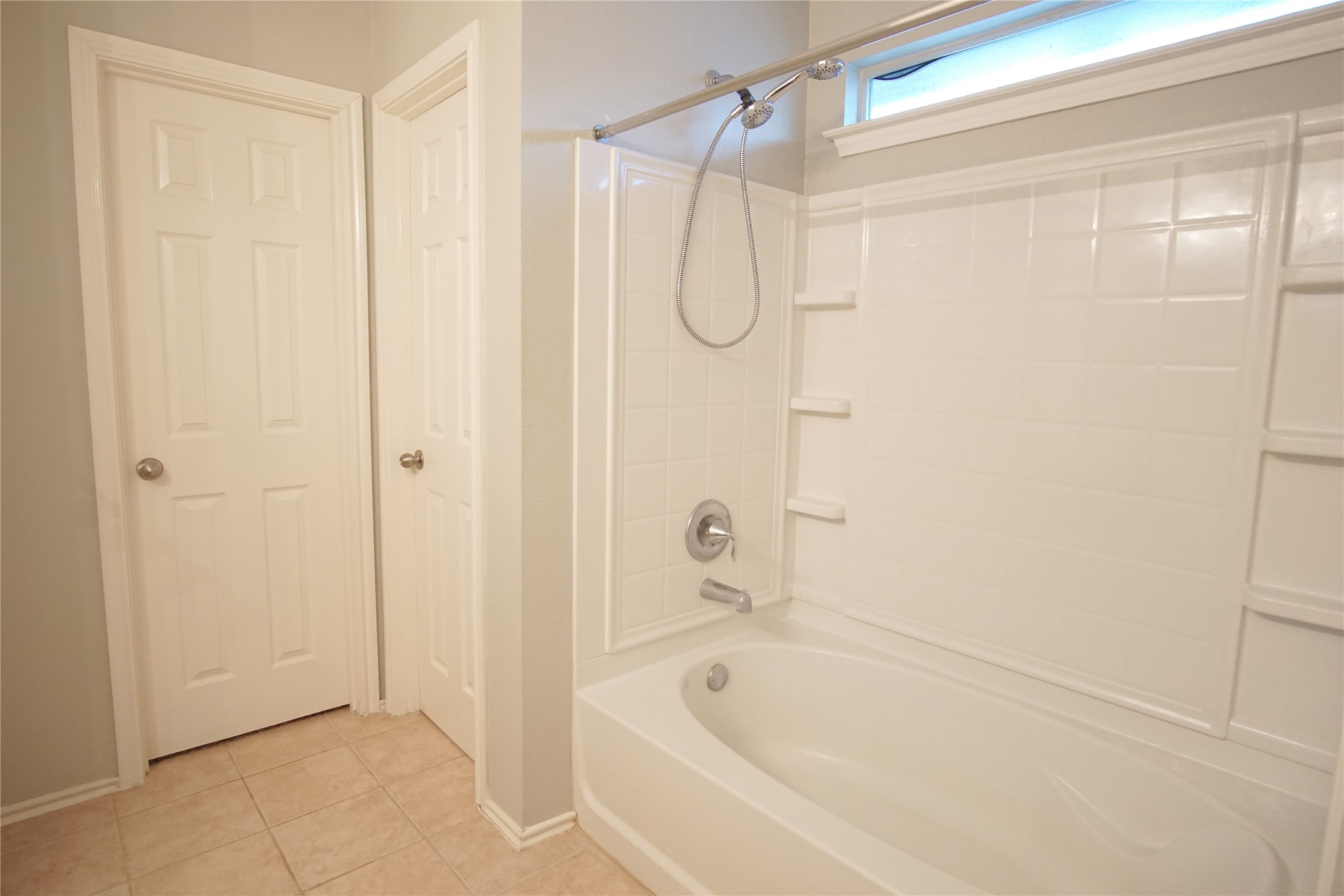 210 King Ridge Drive Buda, TX 78610 - Photo 18 of 29