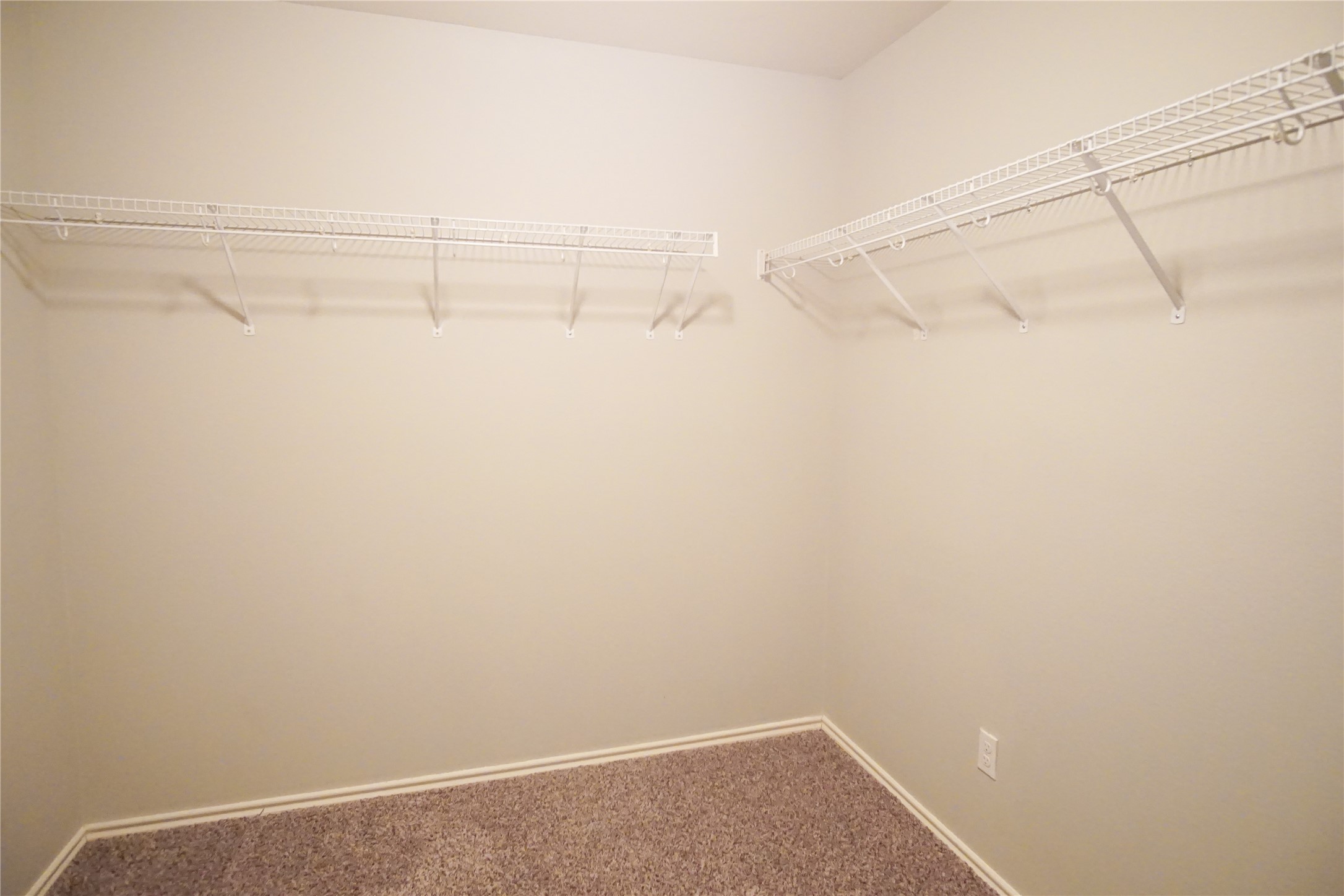 210 King Ridge Drive Buda, TX 78610 - Photo 21 of 29