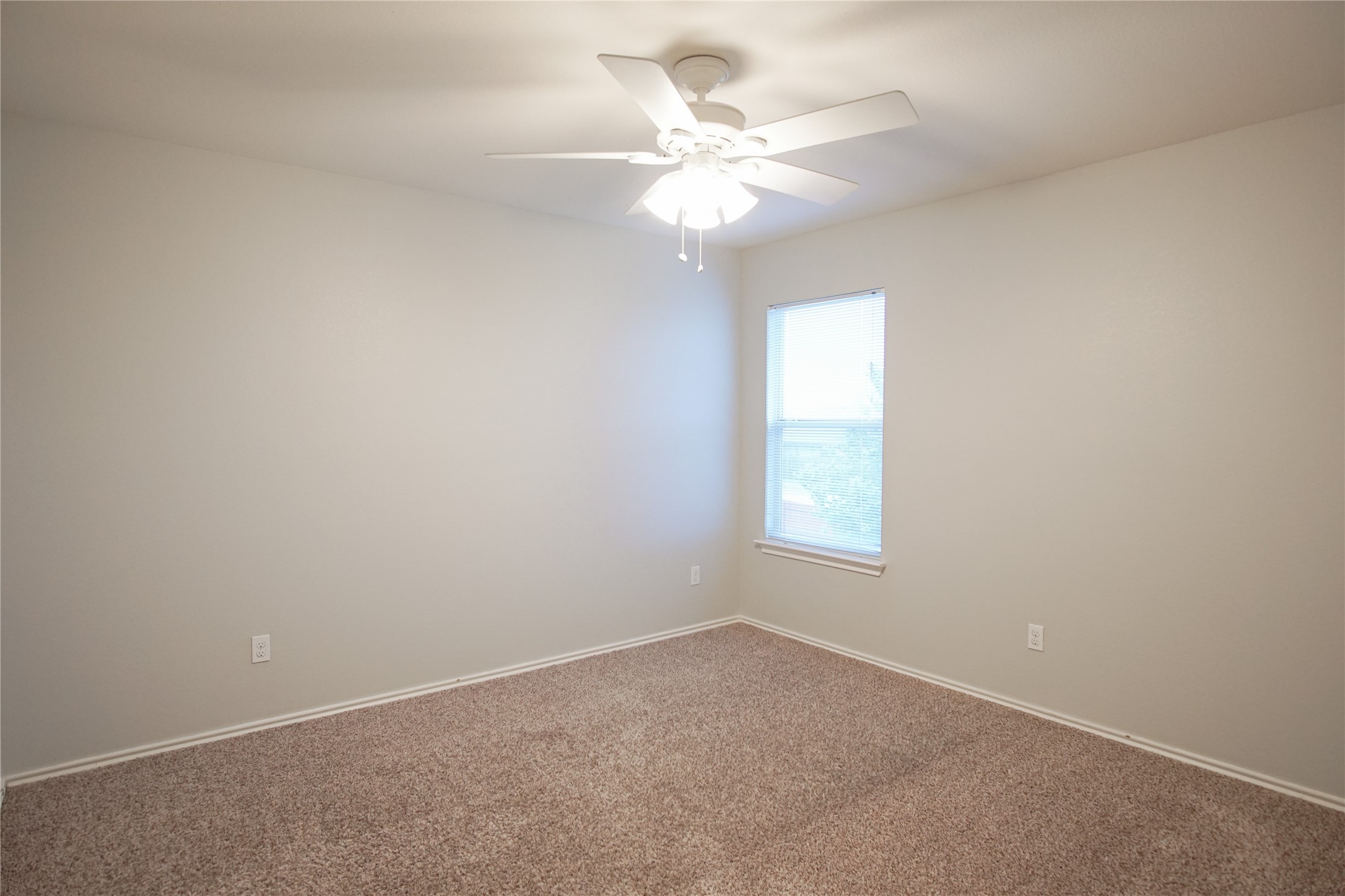 210 King Ridge Drive Buda, TX 78610 - Photo 24 of 29 Bedroom 3