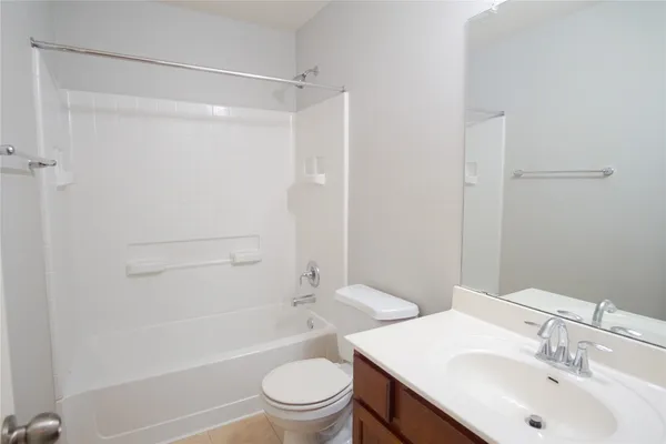 $329,900 | 210 King Ridge Drive, Buda, TX 78610