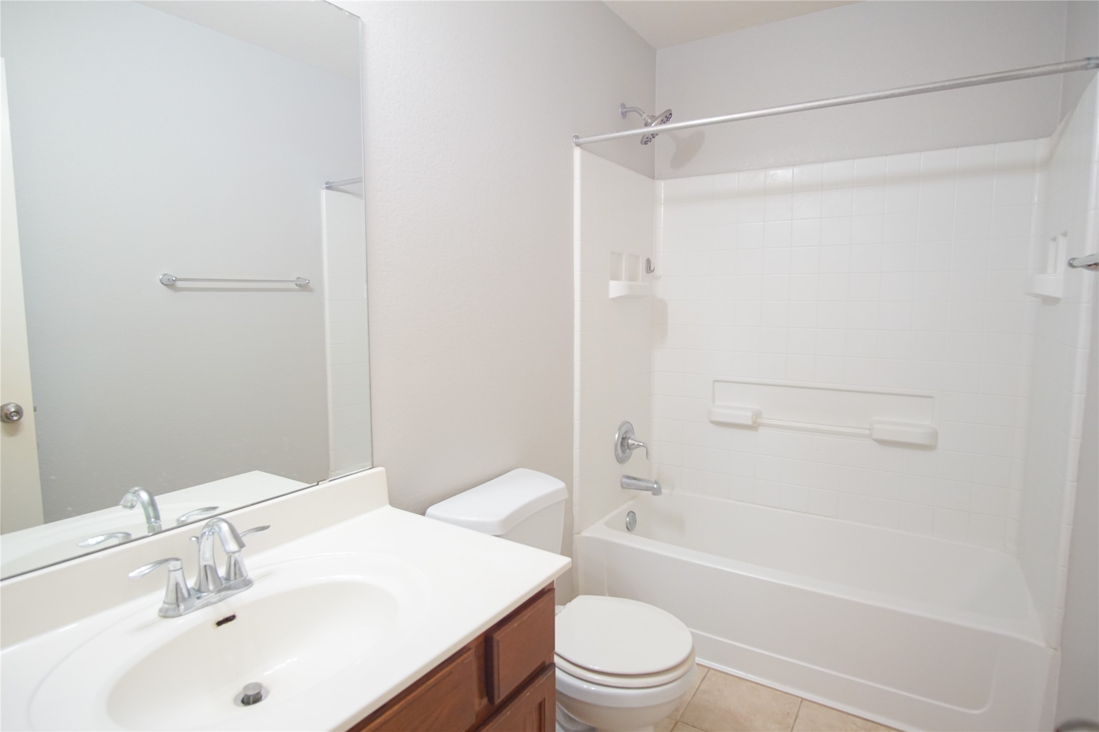 210 King Ridge Drive Buda, TX 78610 - Photo 27 of 29 Bathroom Downstairs