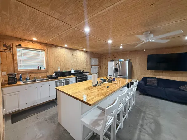 $199,000 | 445 West Willow Pond Road, Johnsonville, SC 29555