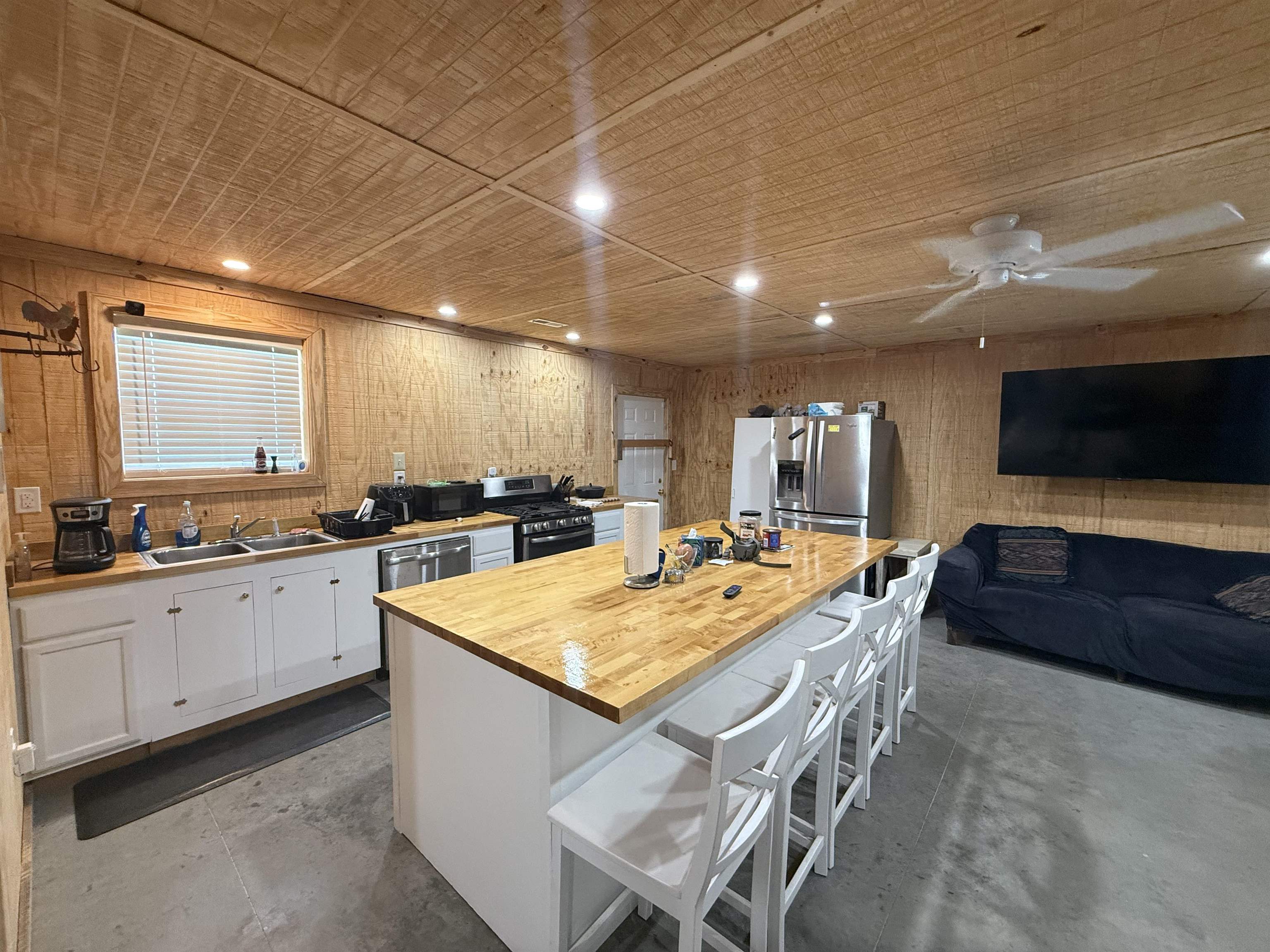 445 West Willow Pond Road Johnsonville, SC 29555 - Photo 9 of 27