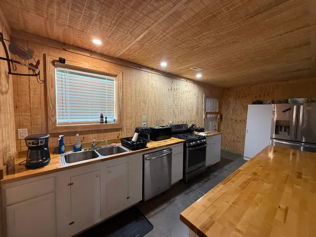 $209,000 | 445 West Willow Pond Road, Johnsonville, SC 29555