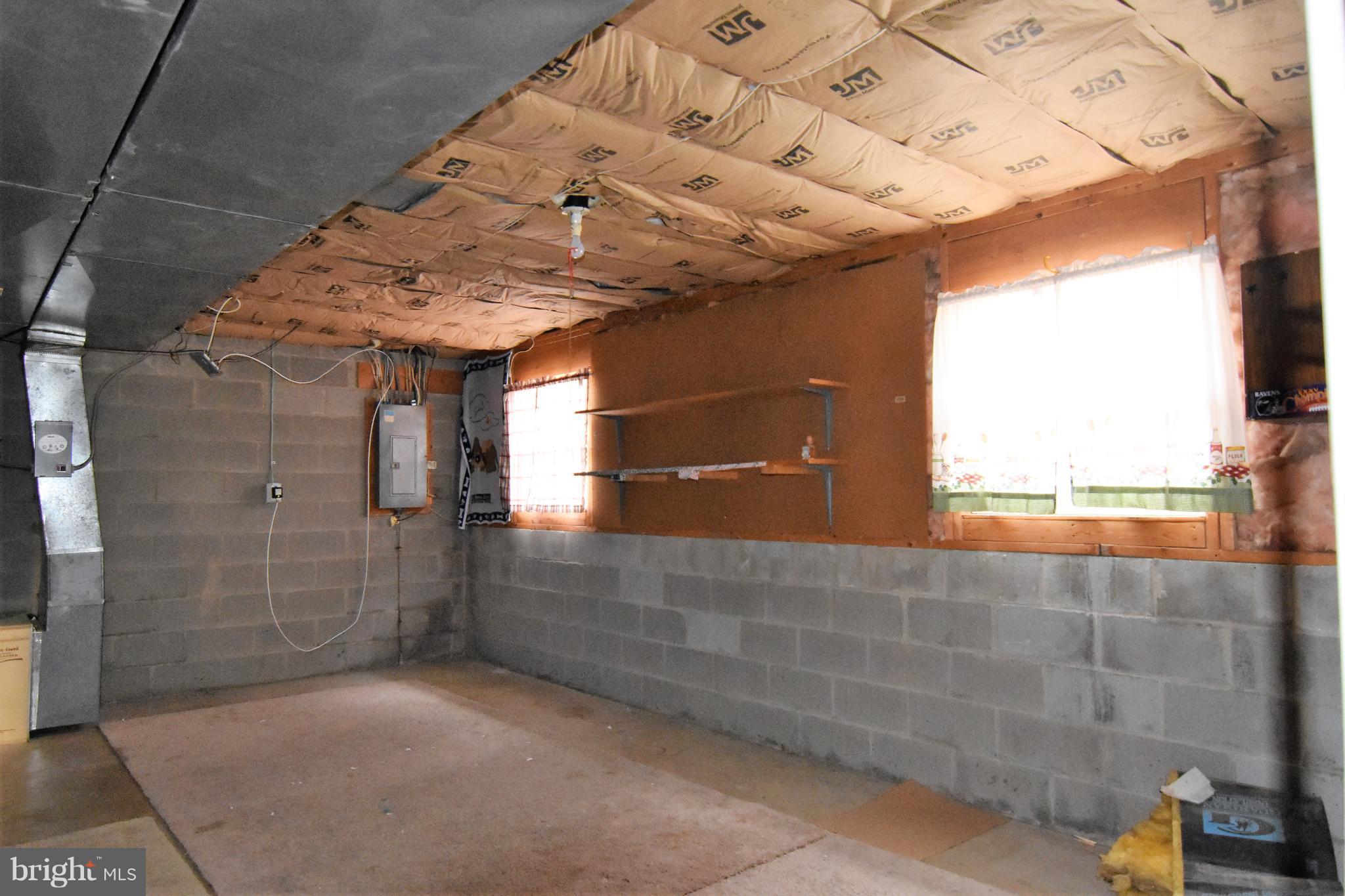 7840 Elizabeth Road Pasadena, MD 21122 - Photo 16 of 25 was used as bedroom, 12x21