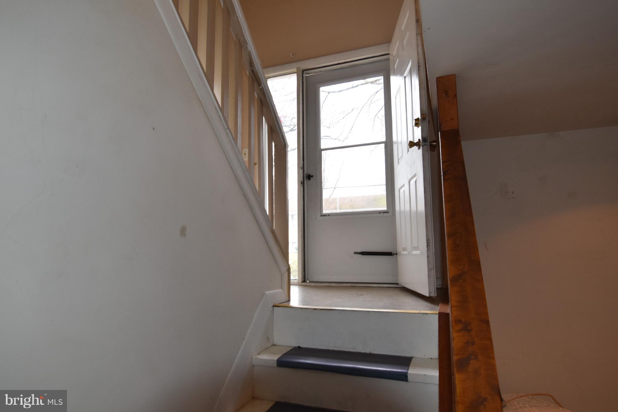 7840 Elizabeth Road Pasadena, MD 21122 - Photo 9 of 25 View