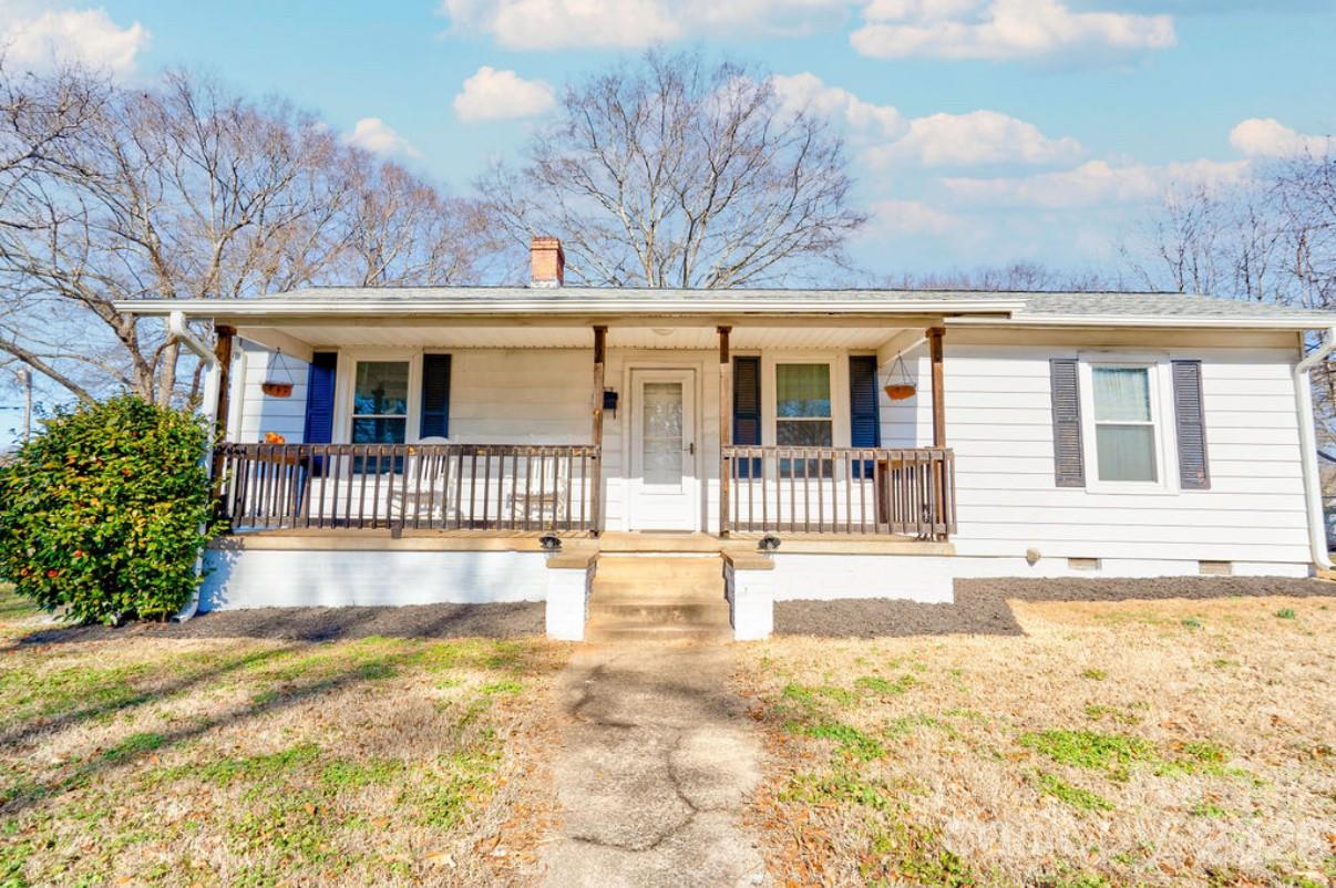 403 Whitener Street Shelby, NC 28152 - Photo 2 of 29 a front view of a house with a yard