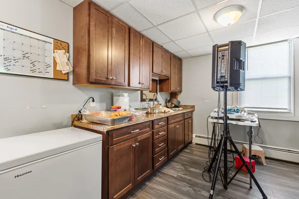 $470,000 | 174 Bartlett Street, Lewiston, ME 04240