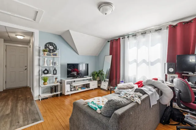 $490,000 | 174 Bartlett Street, Lewiston, ME 04240