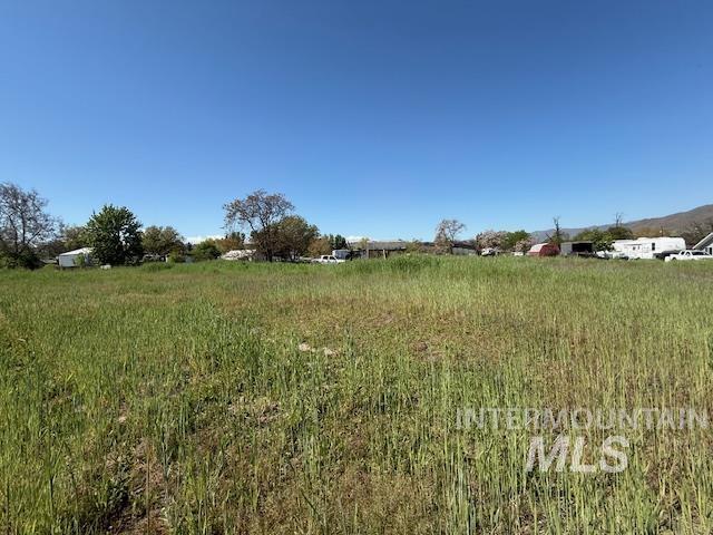 1327 Poplar Street Clarkston, WA 99403 - Photo 2 of 17