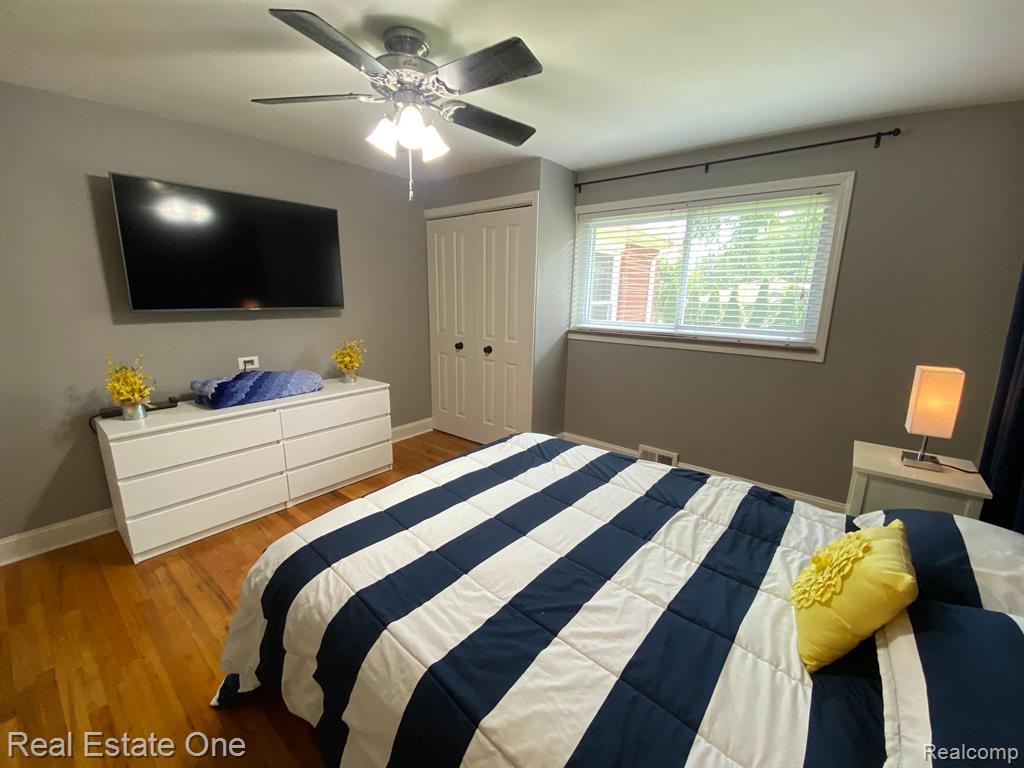 909 1st Street Rochester, MI 48307 - Photo 23 of 64