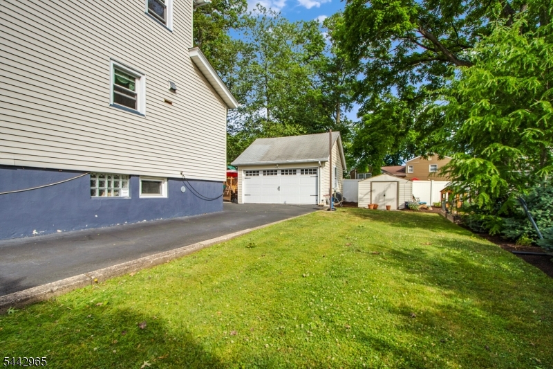 110 Lyons Place Springfield, NJ 07081 - Photo 21 of 22