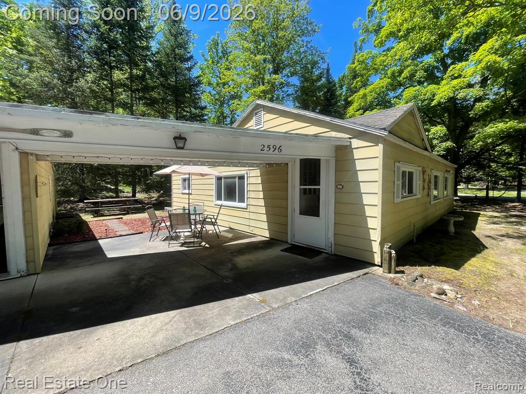 2596 Fox Road Lincoln, MI 48742 - Photo 5 of 54