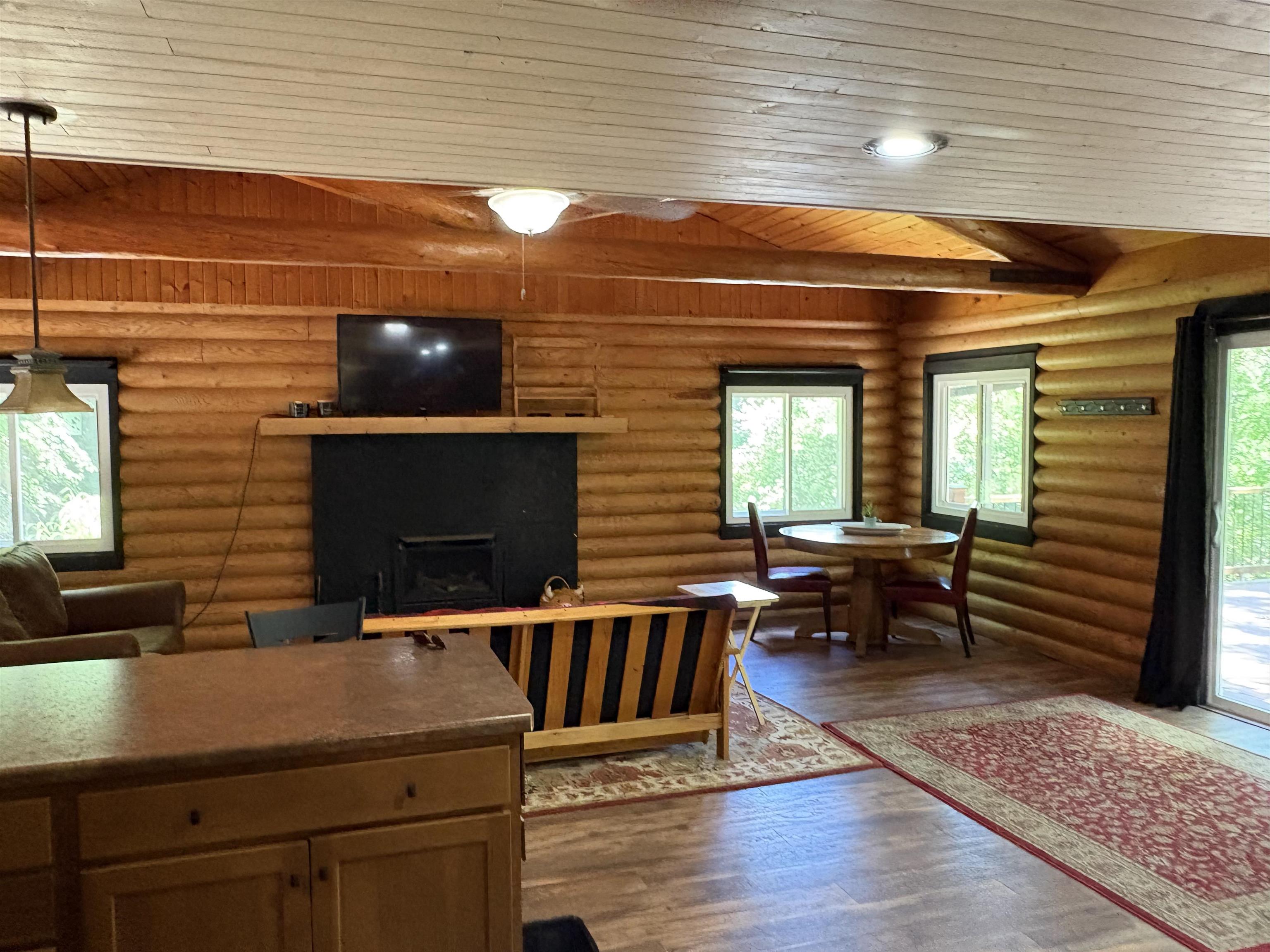 63368 County Road North Prairie du Chien, WI 53821 - Photo 20 of 48