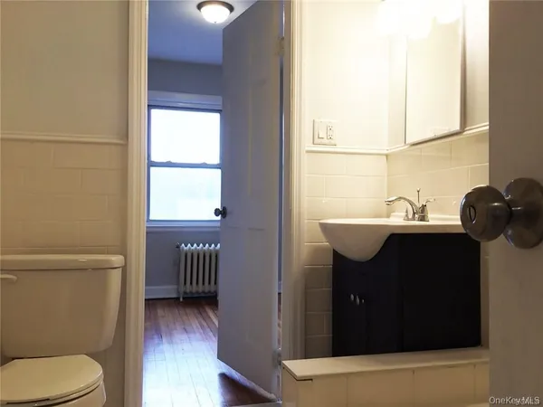 $2,700 | 107 Kensington Road, Unit 2, Bronxville, NY 10708