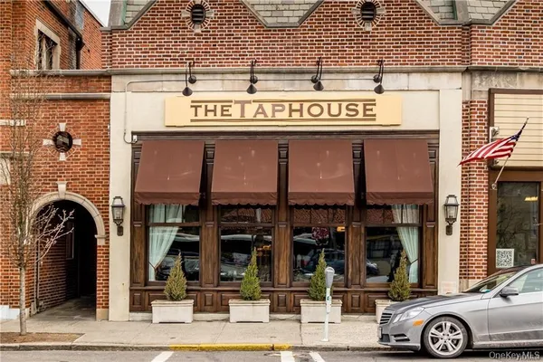 $2,700 | 107 Kensington Road, Unit 2, Bronxville, NY 10708