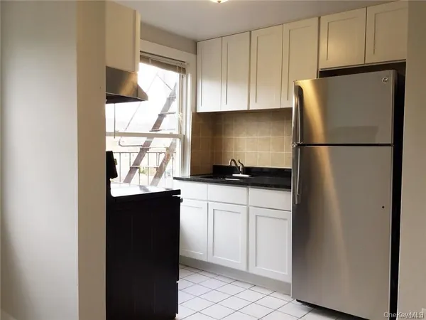 $2,700 | 107 Kensington Road, Unit 2, Bronxville, NY 10708