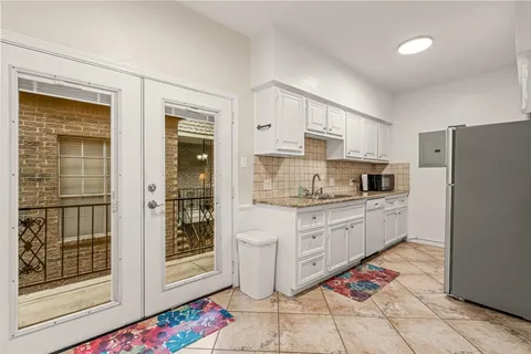$196,000 | 4420 Harlanwood Drive, Unit 228, Fort Worth, TX 76109