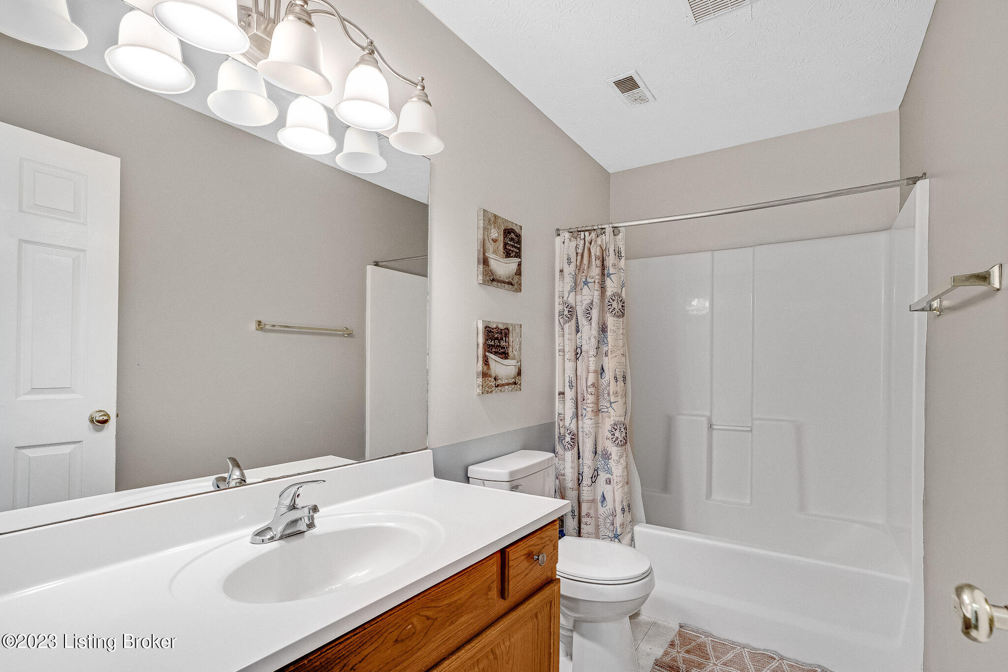 8314 Adams Run Road Louisville, KY 40228 - Photo 28 of 48 DSC00876