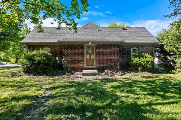 $125,000 | 414 Dewey Street, Veedersburg, IN 47987
