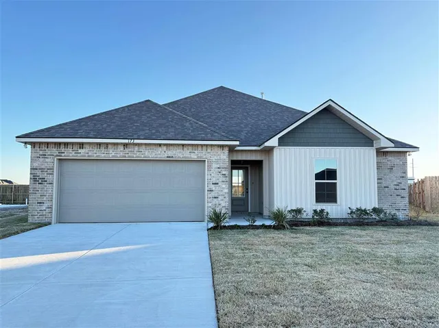 $236,405 | 173 Briar Court, Sulphur, LA 70665