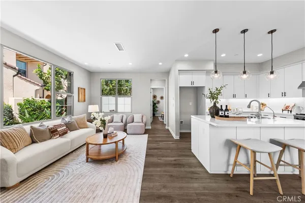 $1,299,000 | 235 Elkhorn, Irvine, CA 92618