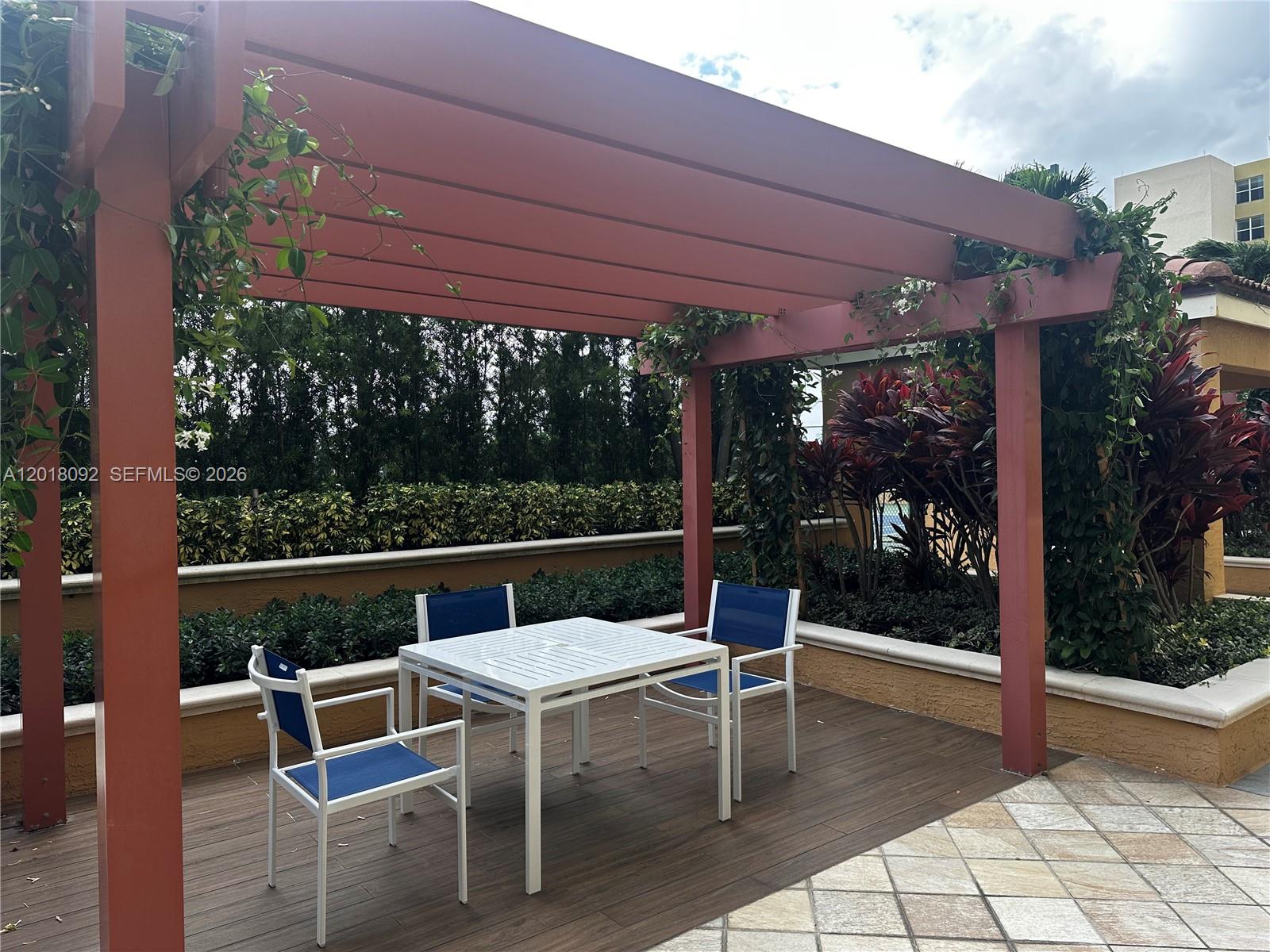 90 Alton Road, Unit 1804 Miami Beach, FL 33139 - Photo 41 of 42