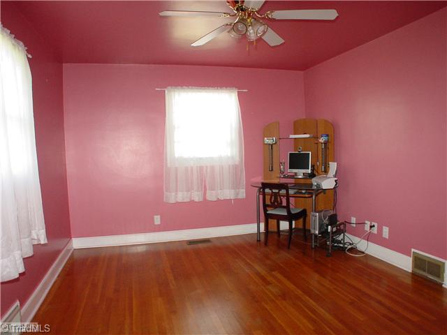 5016 Sitka Road Walkertown, NC 27051 - Photo 7 of 12 2nd Bedroom. This bedroom could also be used as an office.