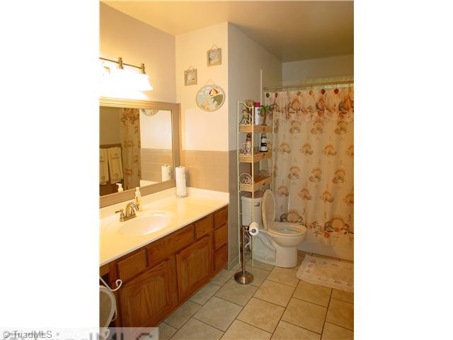 5016 Sitka Road Walkertown, NC 27051 - Photo 9 of 12 Other. Main Bathroom located off of hallway.