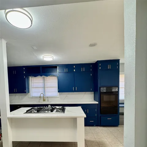 $1,900 | 1701 Gillette Street, Baytown, TX 77520