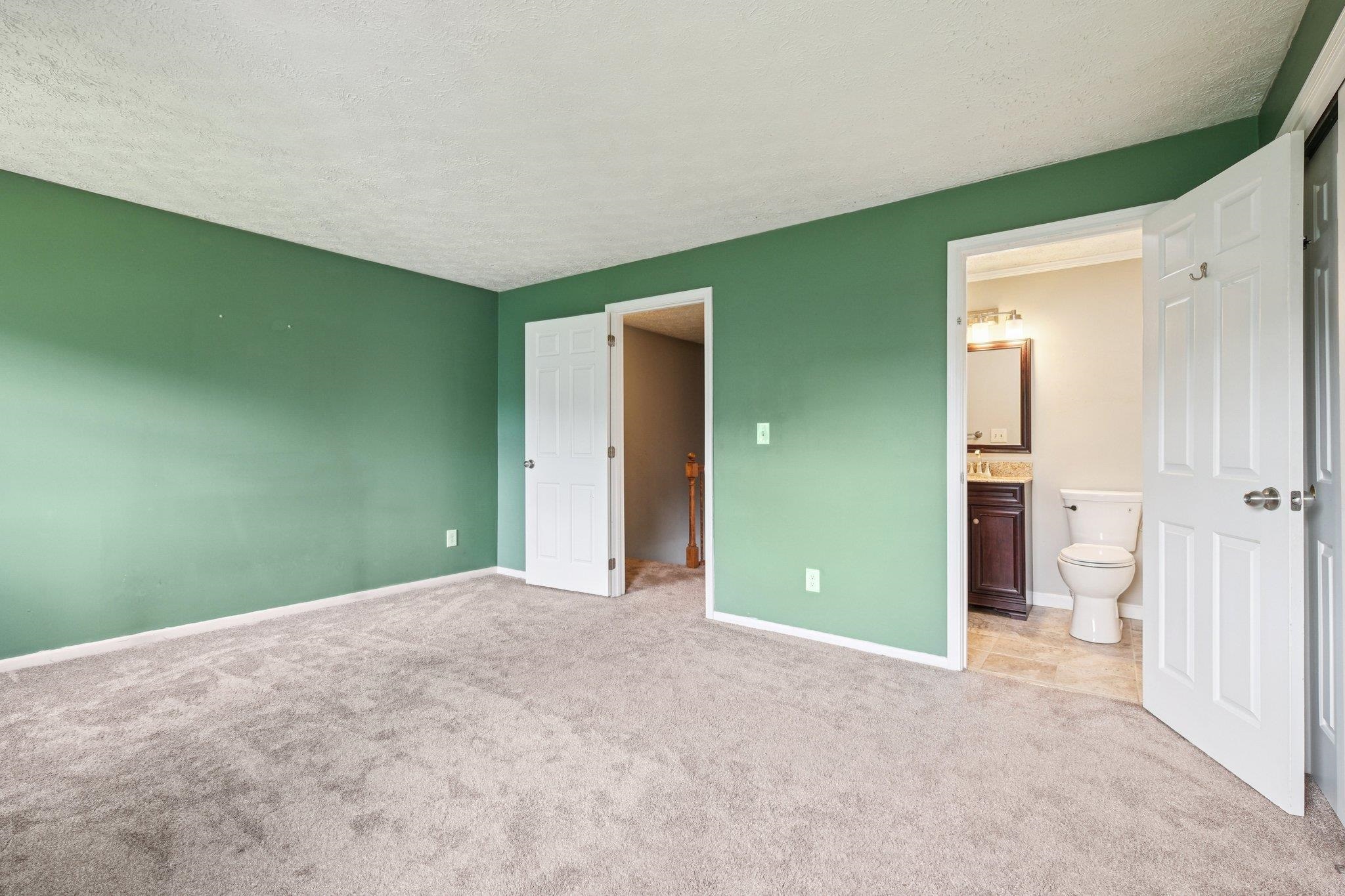 272 Winding Pond Road, Unit 272 Londonderry, NH 03053 - Photo 16 of 25 Gallery Image 16