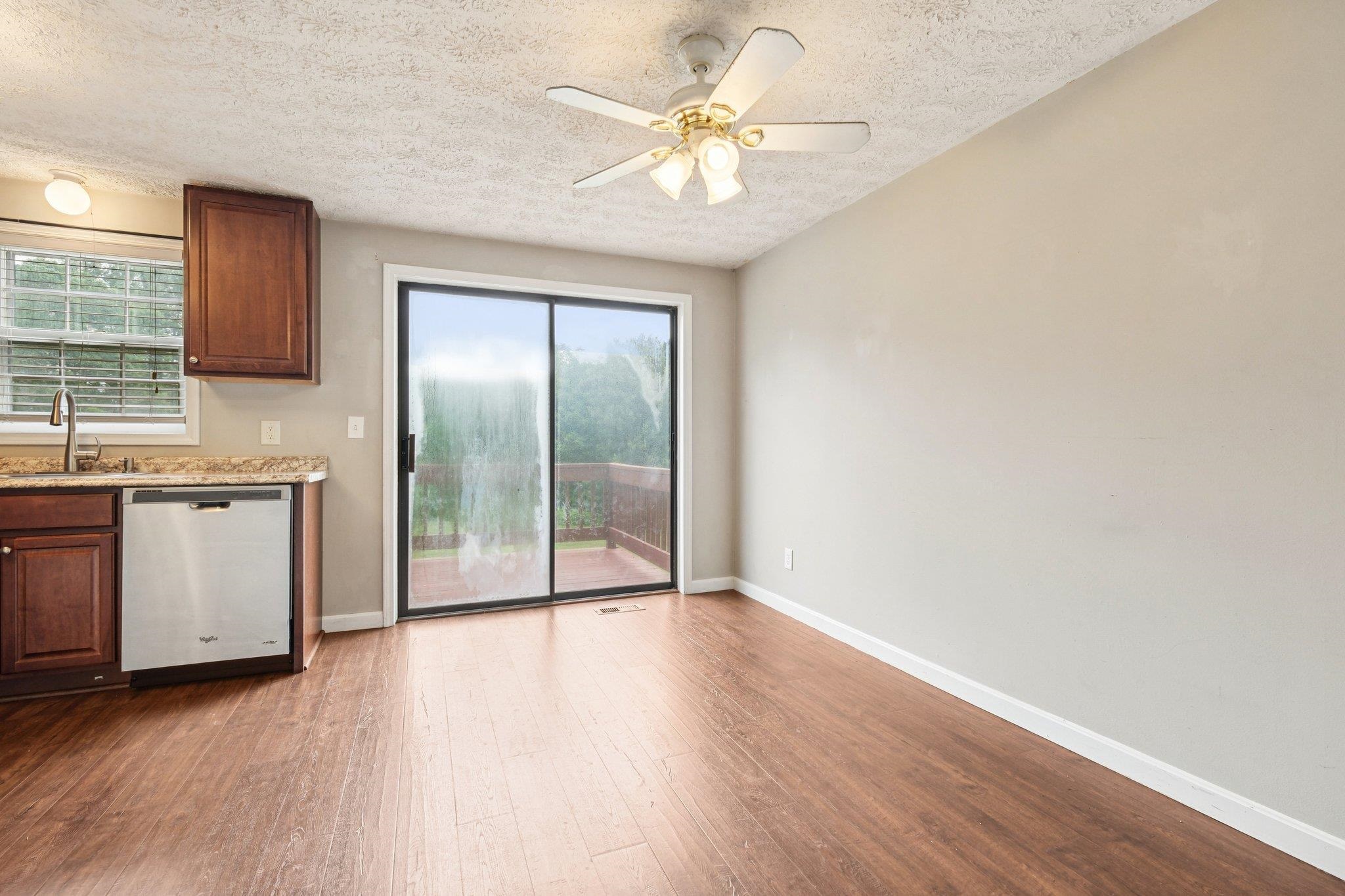 272 Winding Pond Road, Unit 272 Londonderry, NH 03053 - Photo 6 of 25 Gallery Image 6