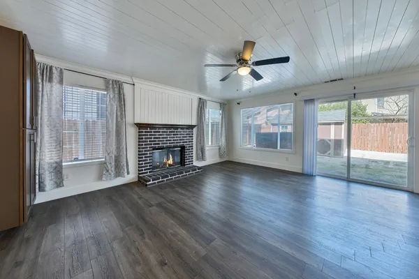 $615,000 | 8908 Liscarney Way, Sacramento, CA 95828