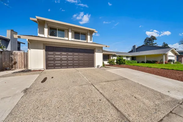 $615,000 | 8908 Liscarney Way, Sacramento, CA 95828