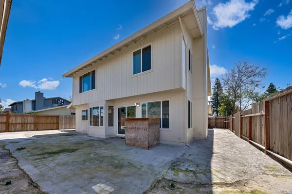 $615,000 | 8908 Liscarney Way, Sacramento, CA 95828